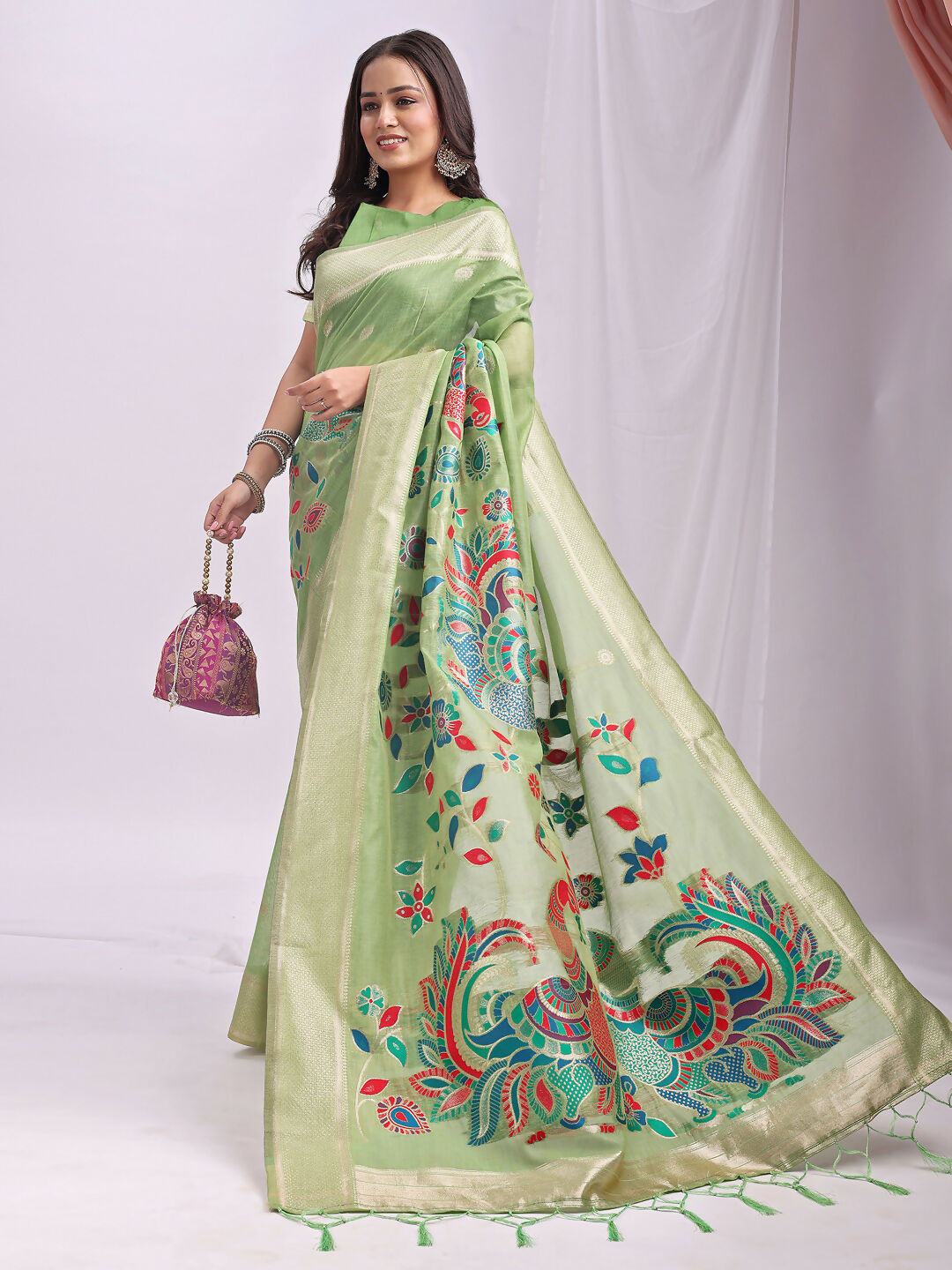 Shree Shyam Fashion Linen Cotton Light Green Saree