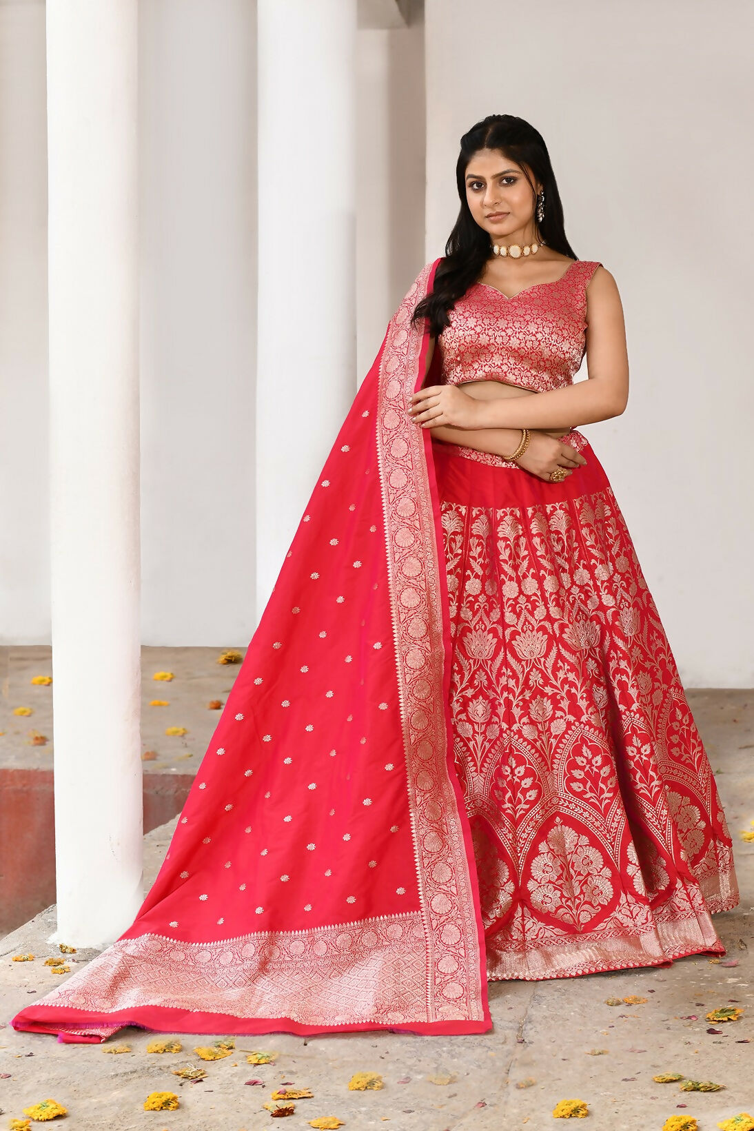 Joban Fashion Fuchsia Soft Pure Handloom Banarasi Silk Lehenga | Swadesiicart