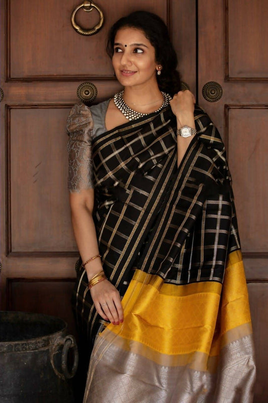 DEIANA'S Beautiful Designer Golden zari Soft Lichi Silk Saree - Black - Swadesiicart