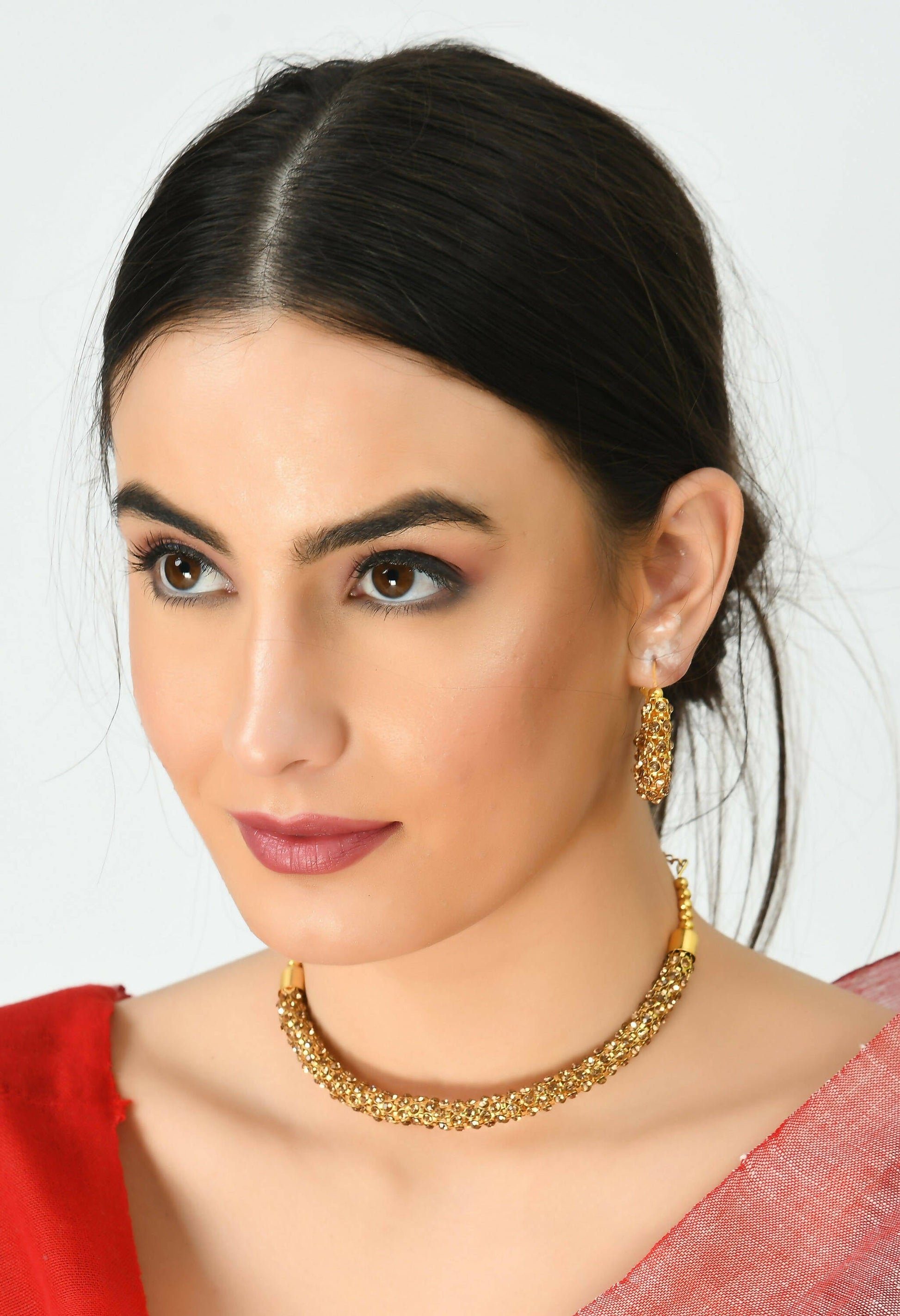 Mominos Fashion Johar Kamal Gold-Polished Brass Finish Hasli Design Choker For Women (Golden) | Swadesiicart