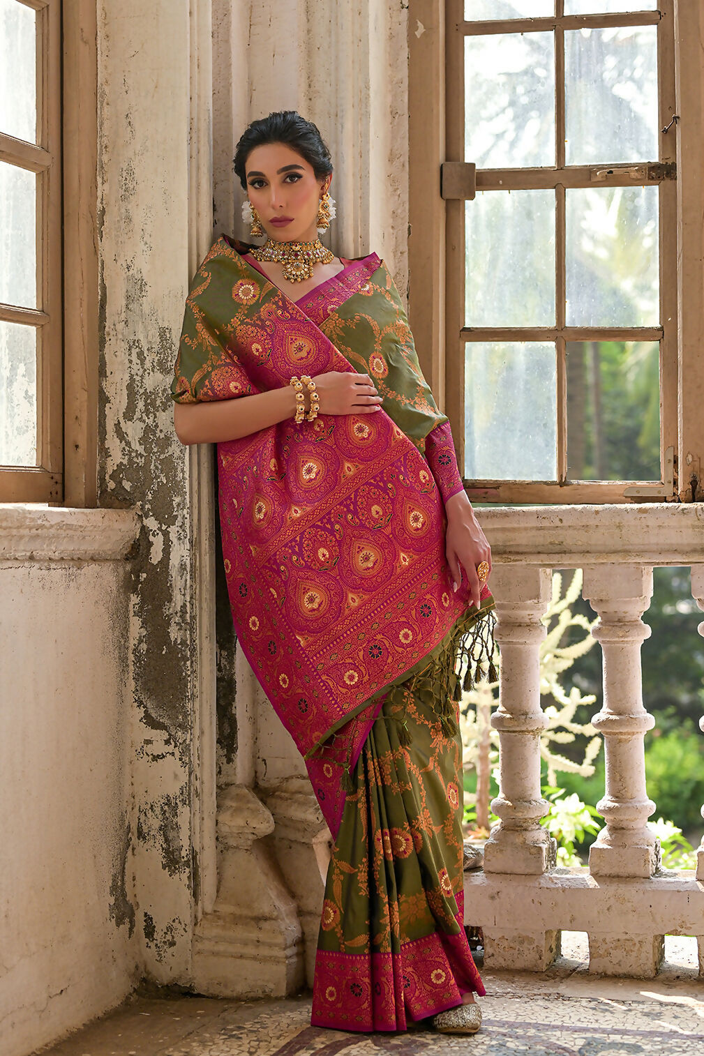 Vishnu Weaves Women's Mehndi Banarasi Silk Zari Woven Saree with Blouse - Swadesiicart