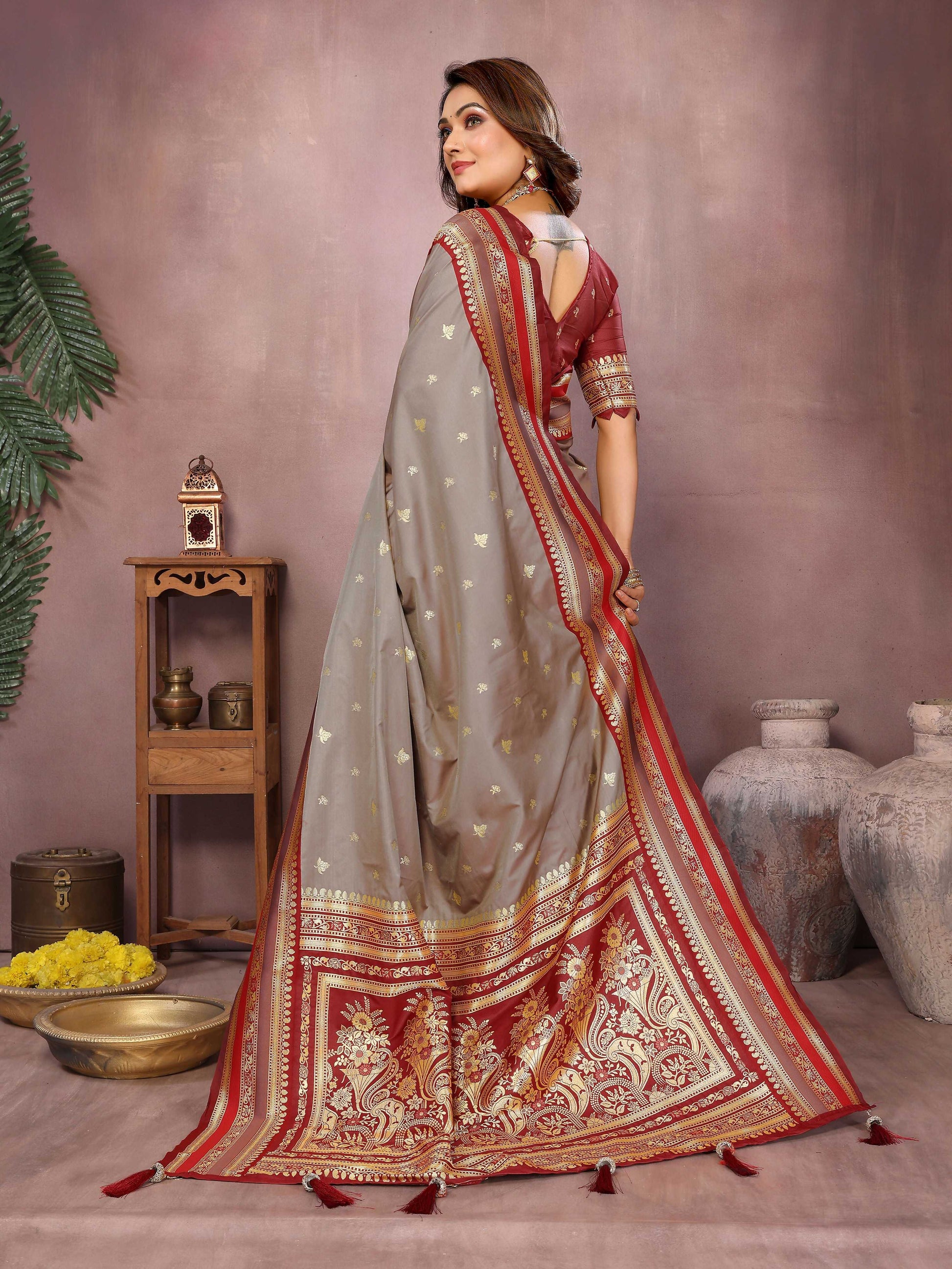 Aastha Fashion Grey Kalamkari Silk Weaving Saree