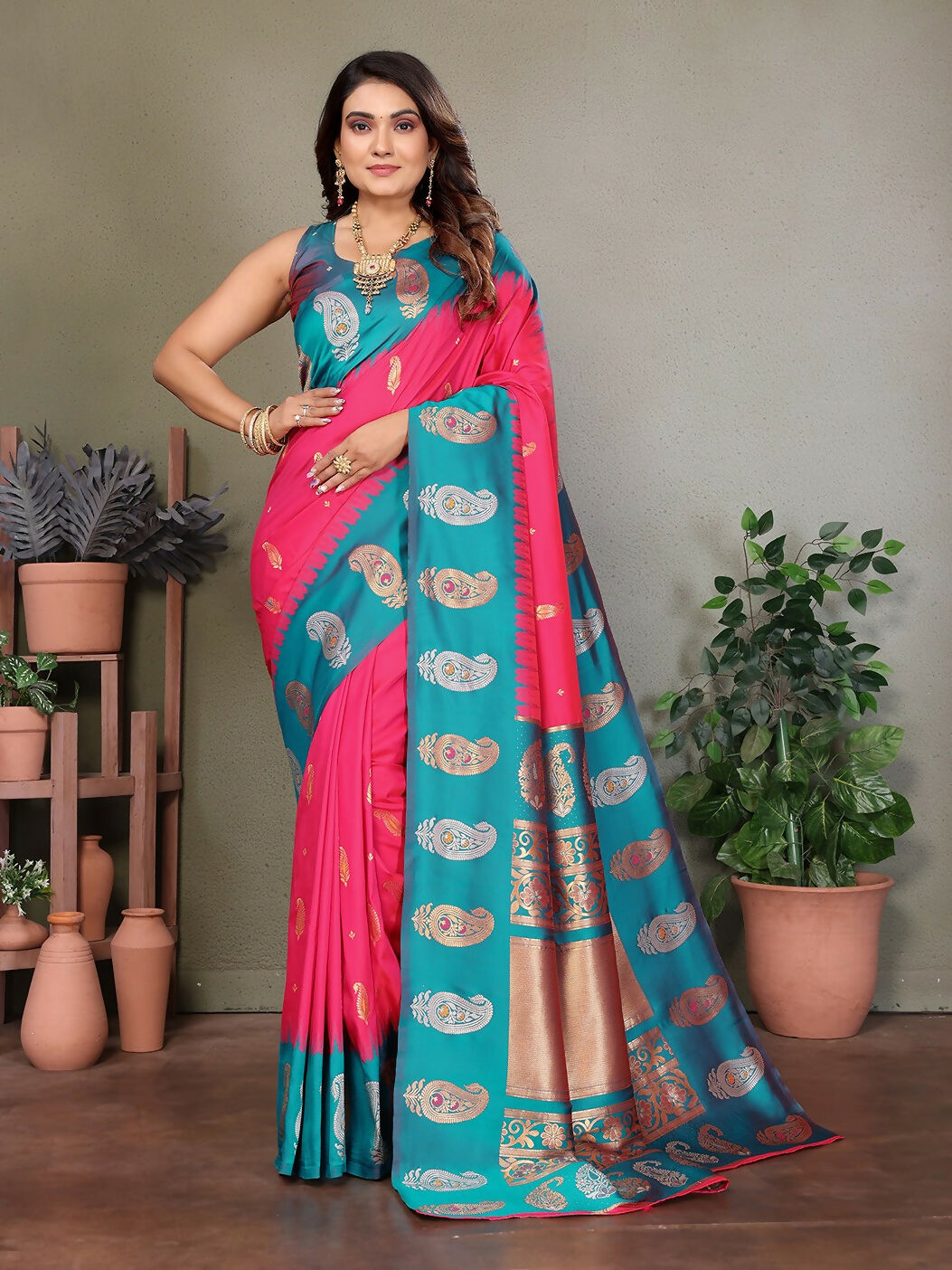 Joban Fashion Banarasi Pink ButtiSoft Silk Saree | Swadesiicart