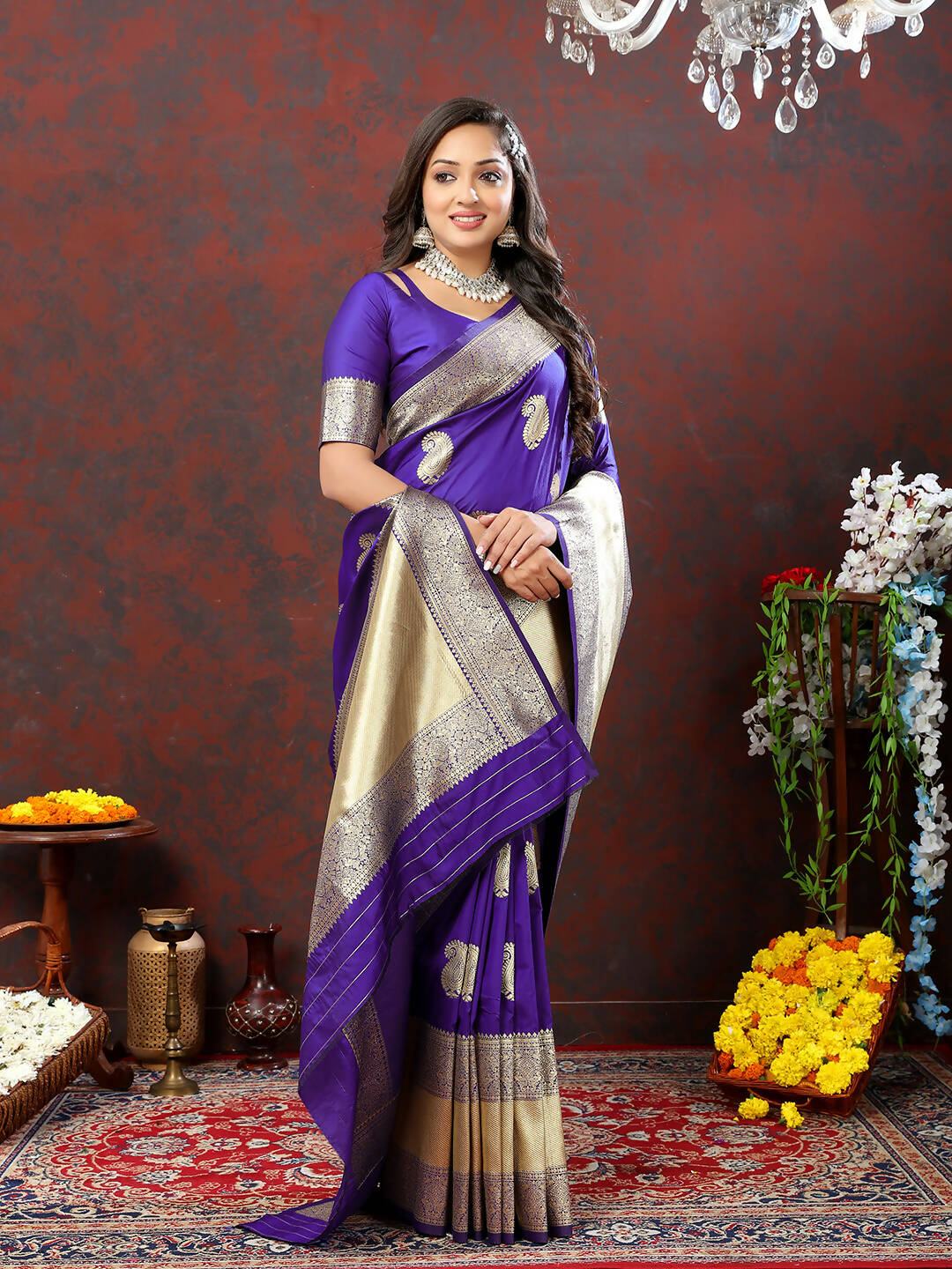 Lorenvalley Fashion Purple Soft Silk Woven Design Gold Zari Weaving Saree - Swadesiicart