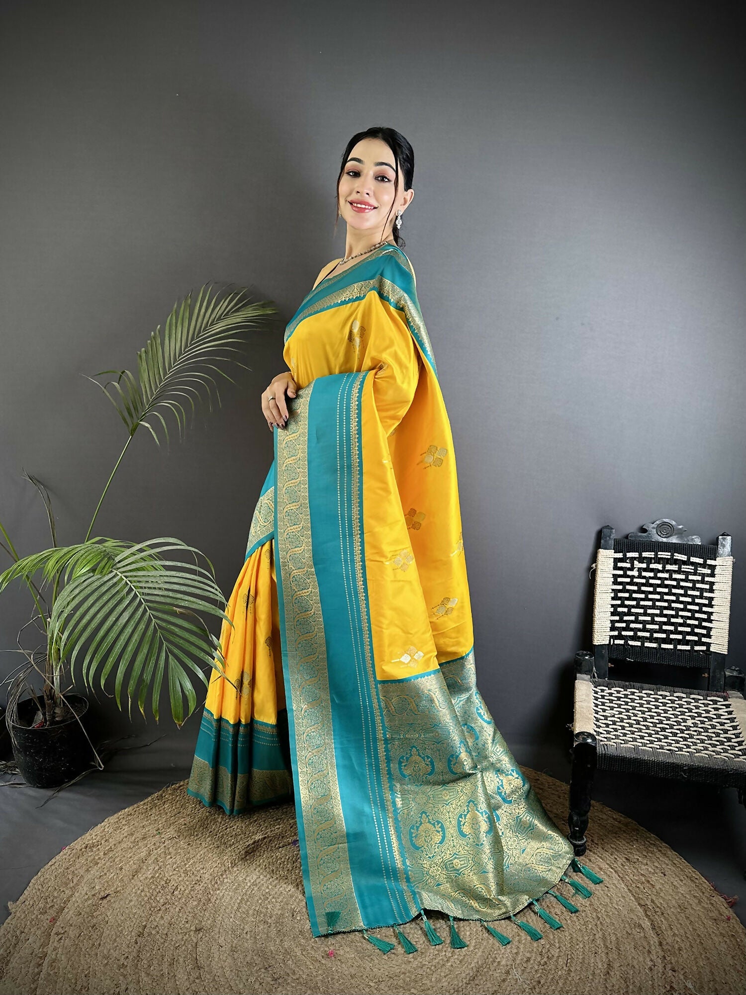 Joban Fashion Yellow Banarasi Soft Silk Woven Saree | Swadesiicart