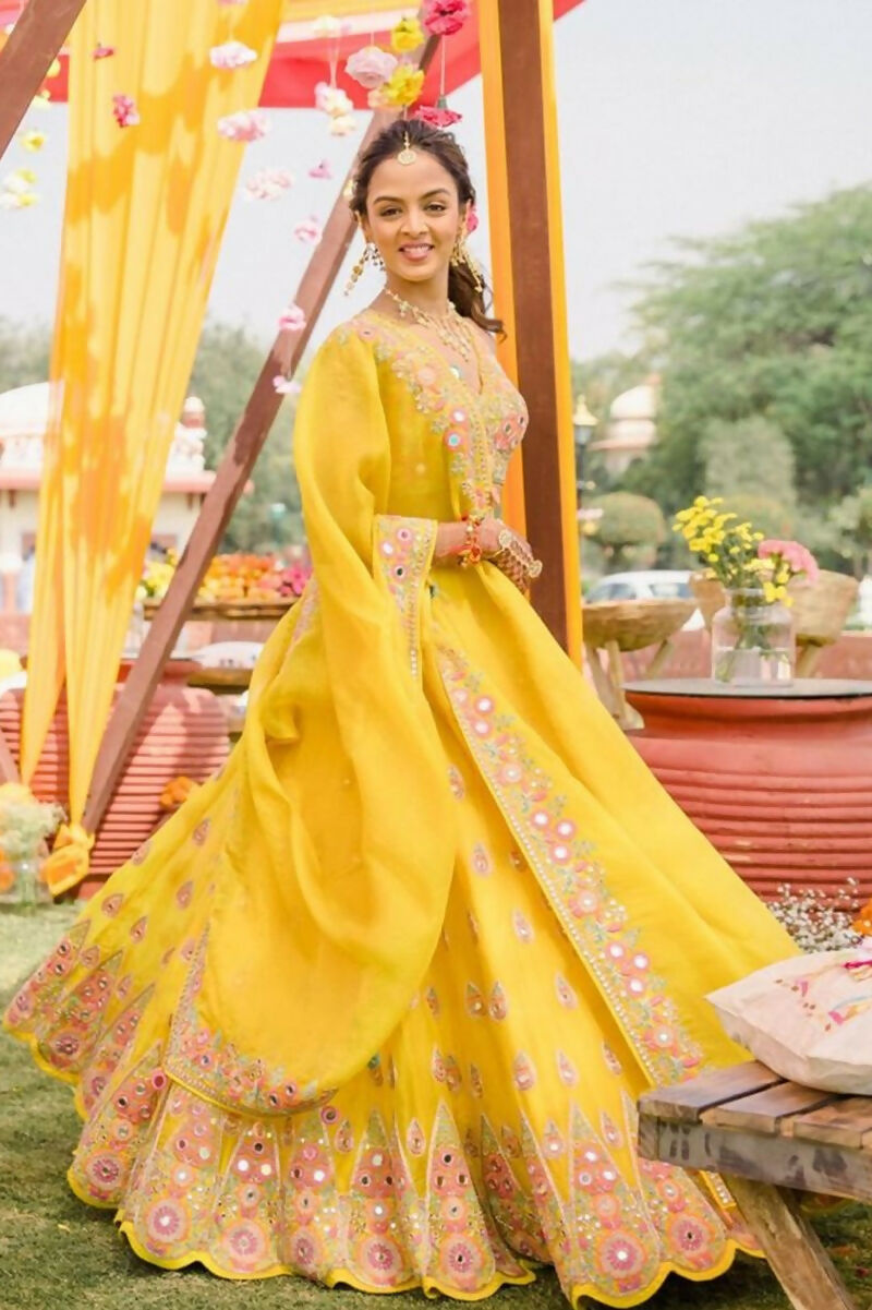 Jyoti Fashion Yellow Thread with Mirror Embroidery Georgette Lehenga Choli with Dupatta | Swadesiicart