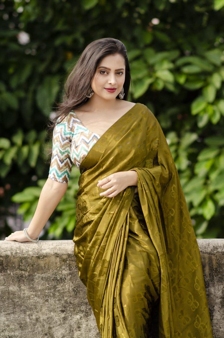 Mehndi Silk Blend Ethnic Motifs Saree with Unstitched Blouse - Hiral Fashion | Swadesiicart