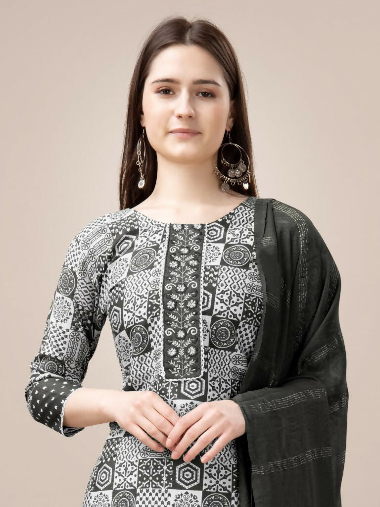 Jyoti Fashion Women's Black Rayon Print with Embroidery & Fancy Lace Work Kurta with Trouser & Dupatta | Swadesiicart