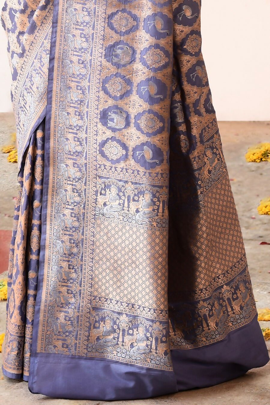 Joban Fashion Lavender Pure Katan Pure Handloom Banarasi Silk Saree | Swadesiicart