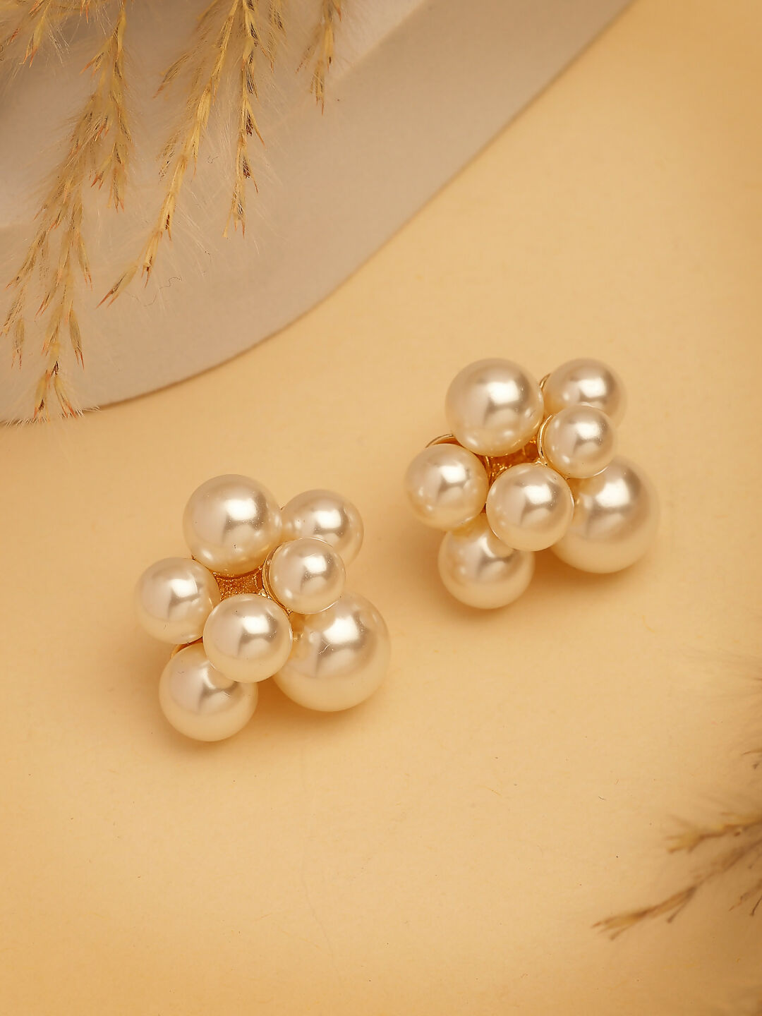 NVR Women's Rose Gold Pearl Rose Gold-Polished Circular Studs Earring | Swadesiicart