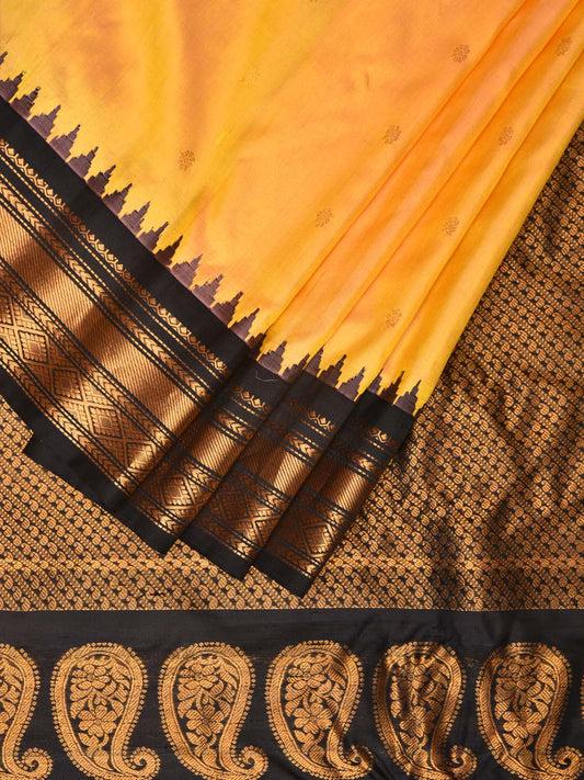 Yellow and Black Gadwal Silk Handloom Saree with Mango Pallu Design - Global Threads | Swadesiicart
