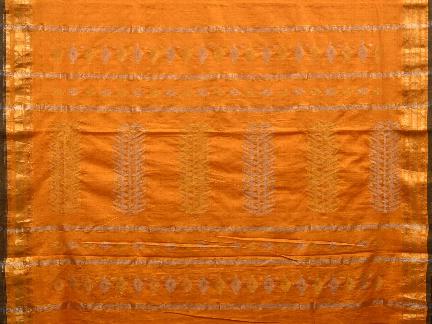 Yellow Uppada Cotton Handloom Saree with Karpur Pallu Design - Global Threads | Swadesiicart