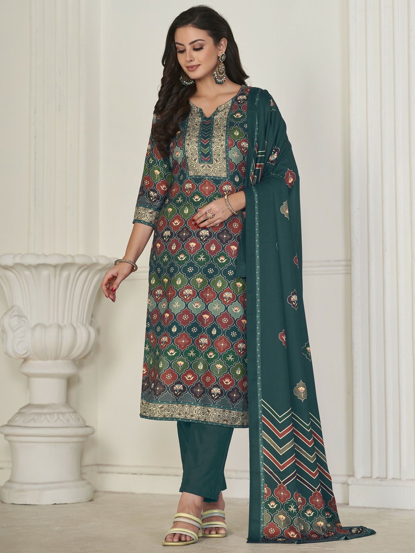 Jyoti Fashion Women's Multicolor Pashmina Digital Printed Kurta with Trouser & Dupatta | Swadesiicart