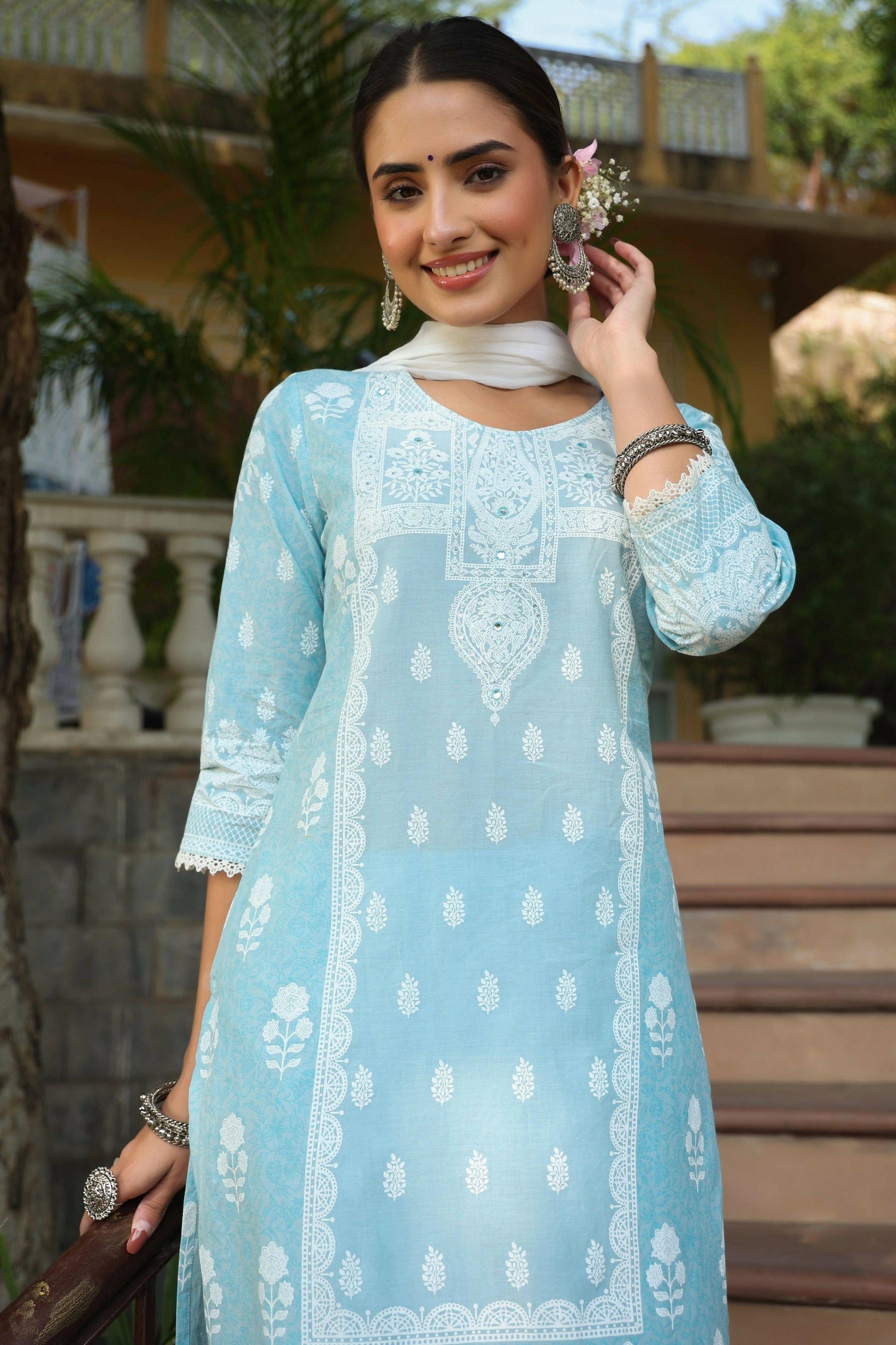 Juniper Women's Skyblue Printed Straight Kurta Sets | Swadesiicart