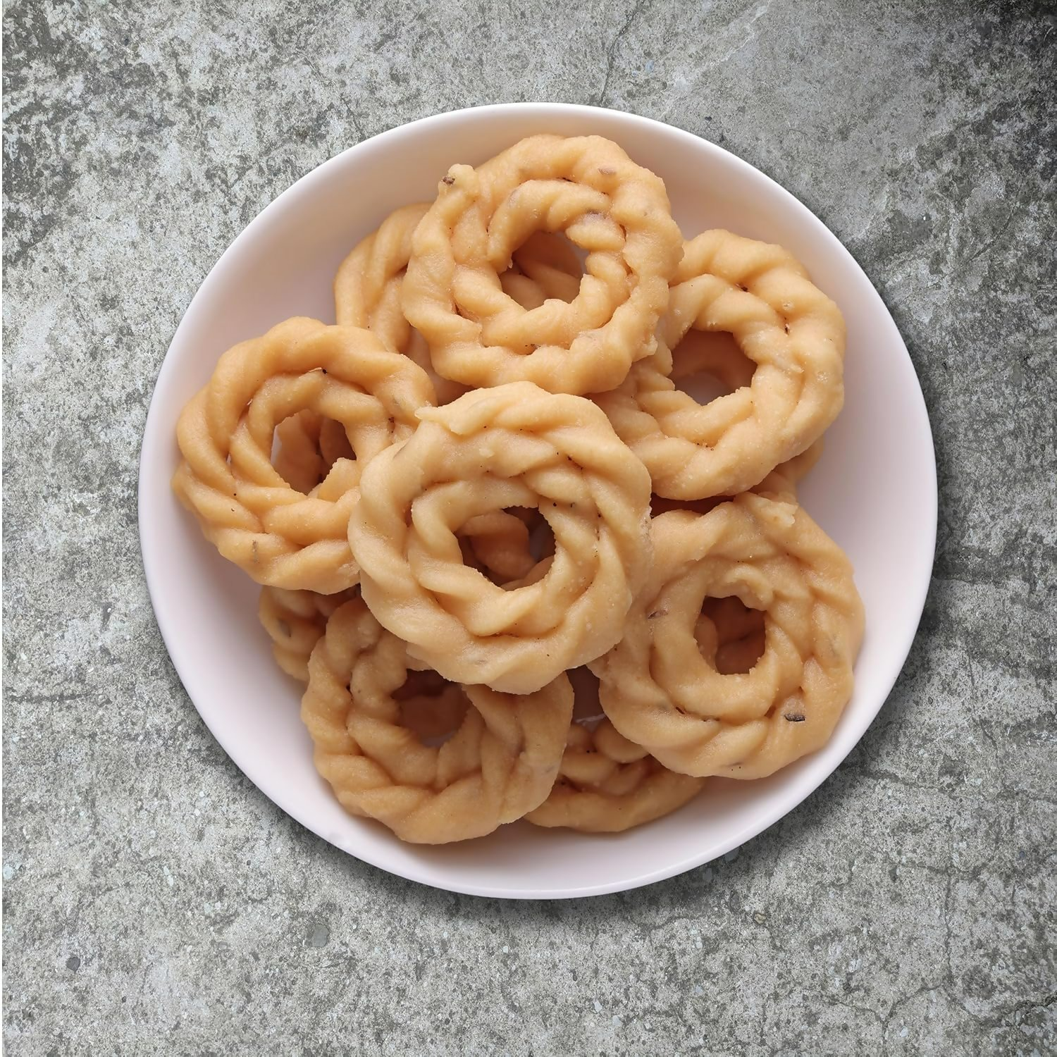 Kalpathy Store Kai Murukku Handmade Butter Chakli | Swadesiicart