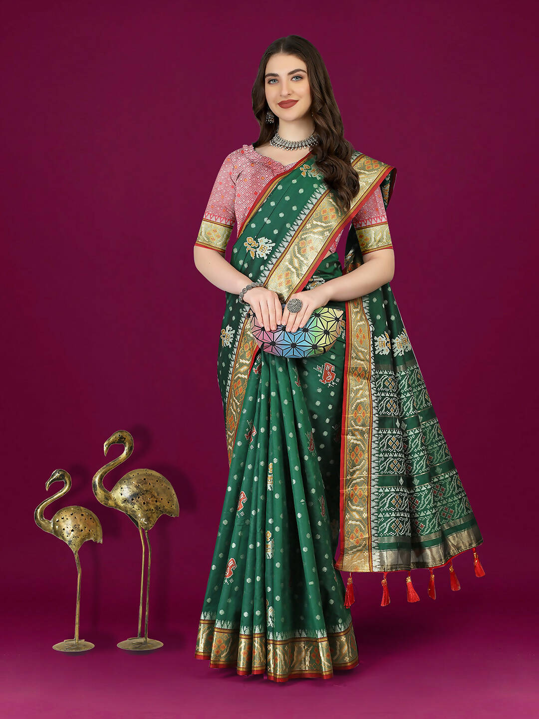 Lorenvalley Fashion Green Patola Silk Woven Design Zari Meenakari Weaving Saree - Swadesiicart
