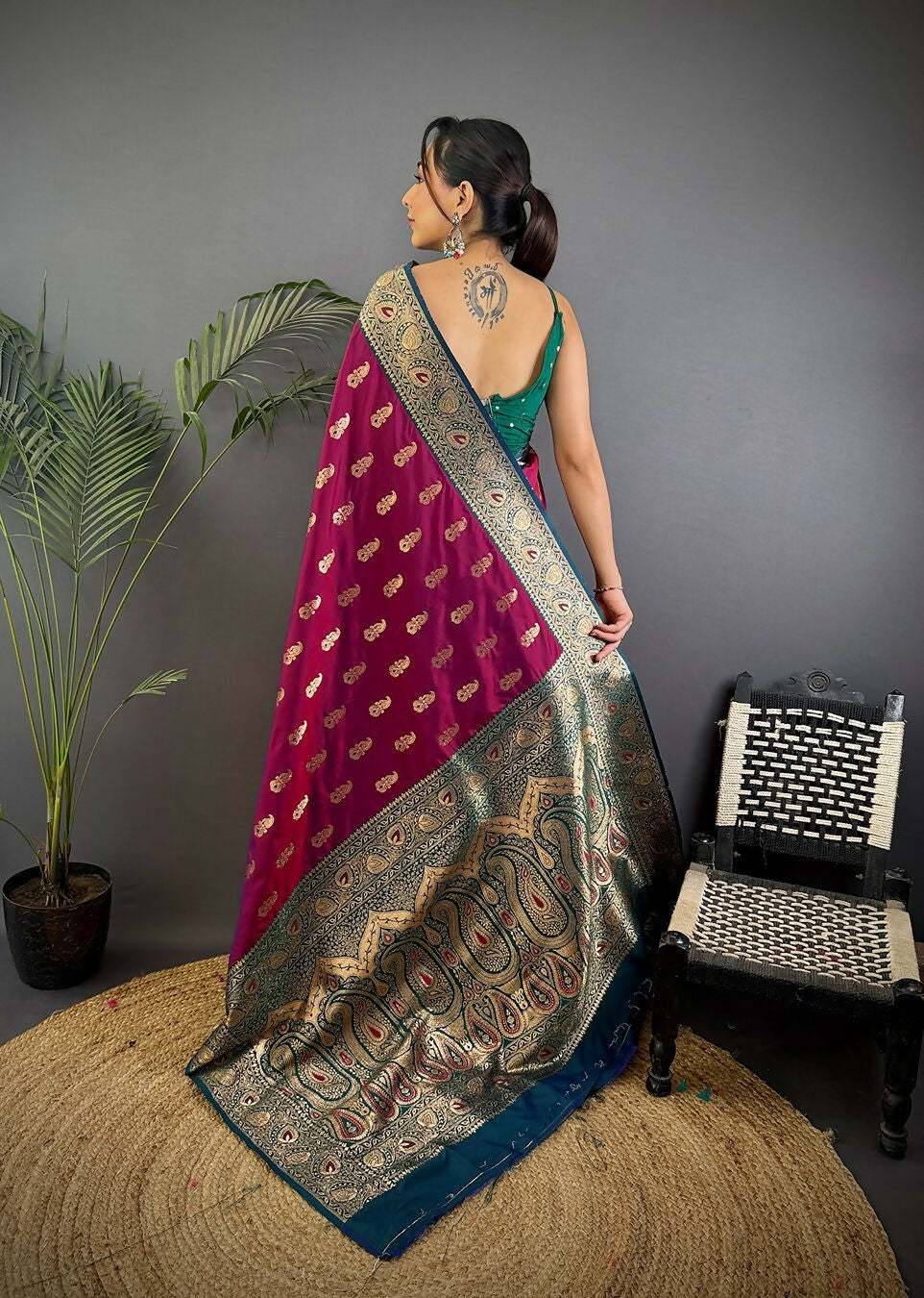 Joban Fashion Banarasi Wine Woven Butti Soft Silk Saree | Swadesiicart