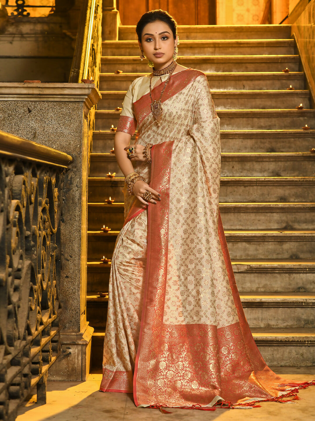 Astita Rajvastra Red Banarasi Silk Saree | Swadesiicart