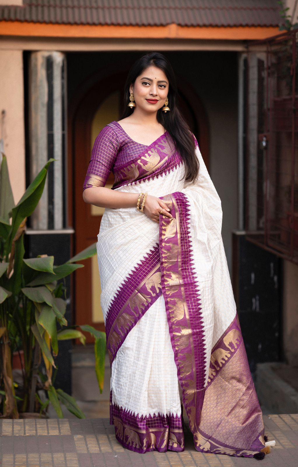 Lavender Silk Zari Woven Saree with Unstitched Blouse - Hiral Fashion | Swadesiicart