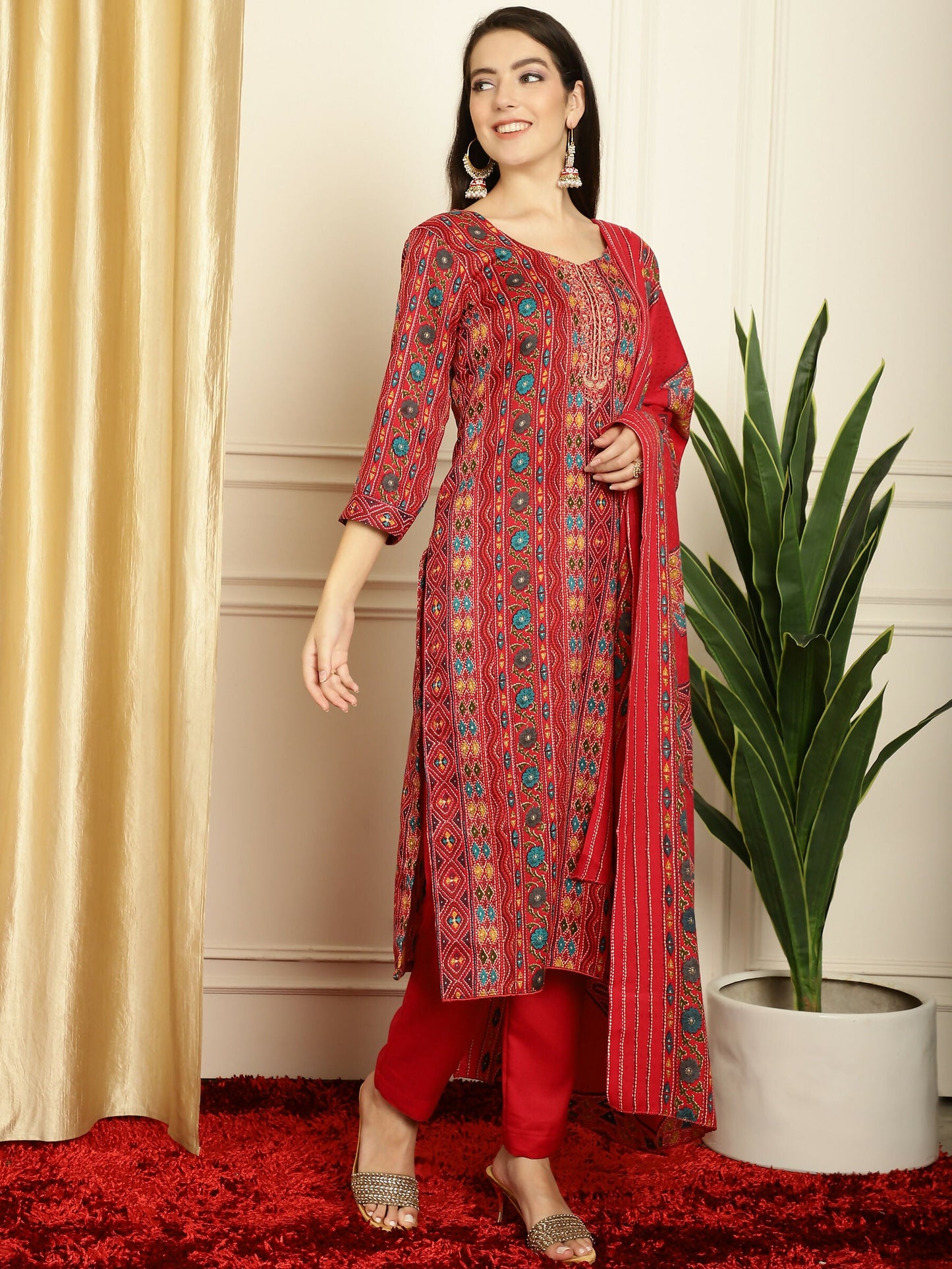 Jyoti Fashion Women's Red Pashmina Floral Digital Printed Kurta with Trouser & Dupatta | Swadesiicart