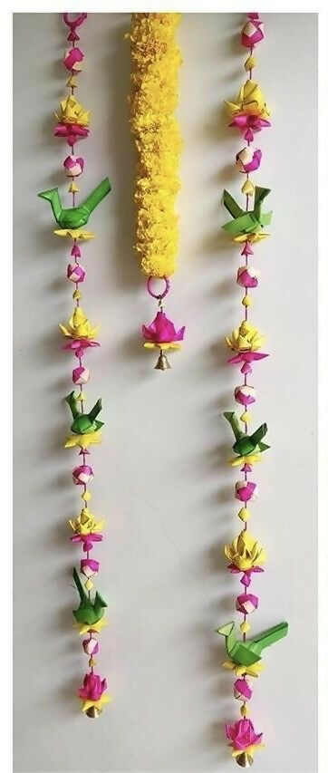 Shuddh Natural Hand Made Palm Leaf Lotus & Parrot Hanging | Swadesiicart
