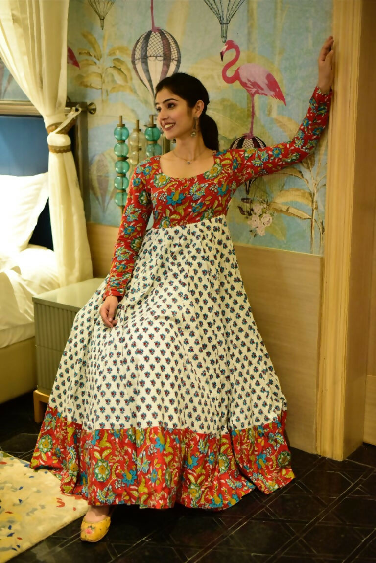 Jyoti Fashion Women's Off White Heavy Digital Printed Cotton Silk Anarkali Dress | Swadesiicart