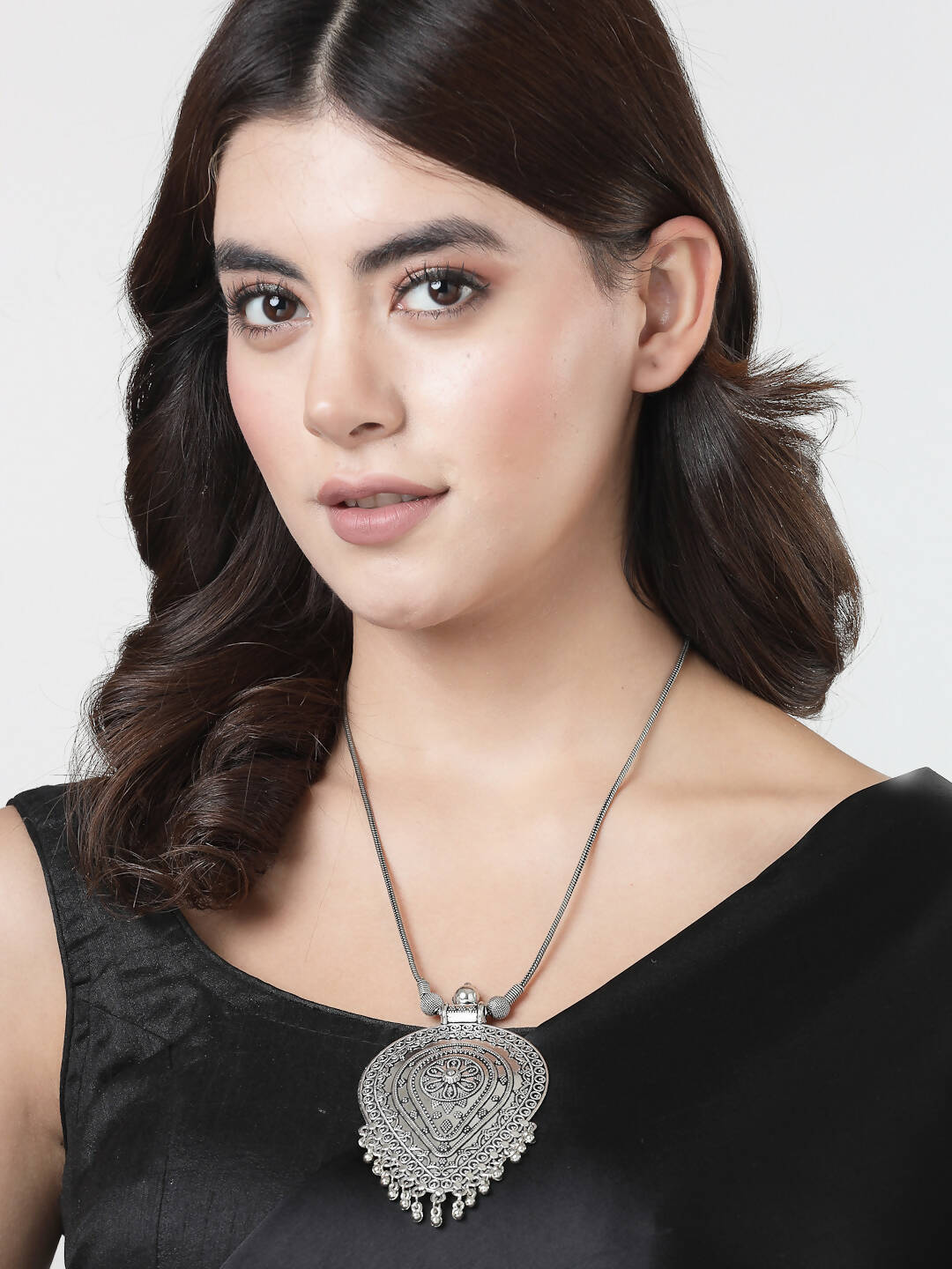 NVR Women's Elegant Silver Oxidised Brass Necklace | Swadesiicart