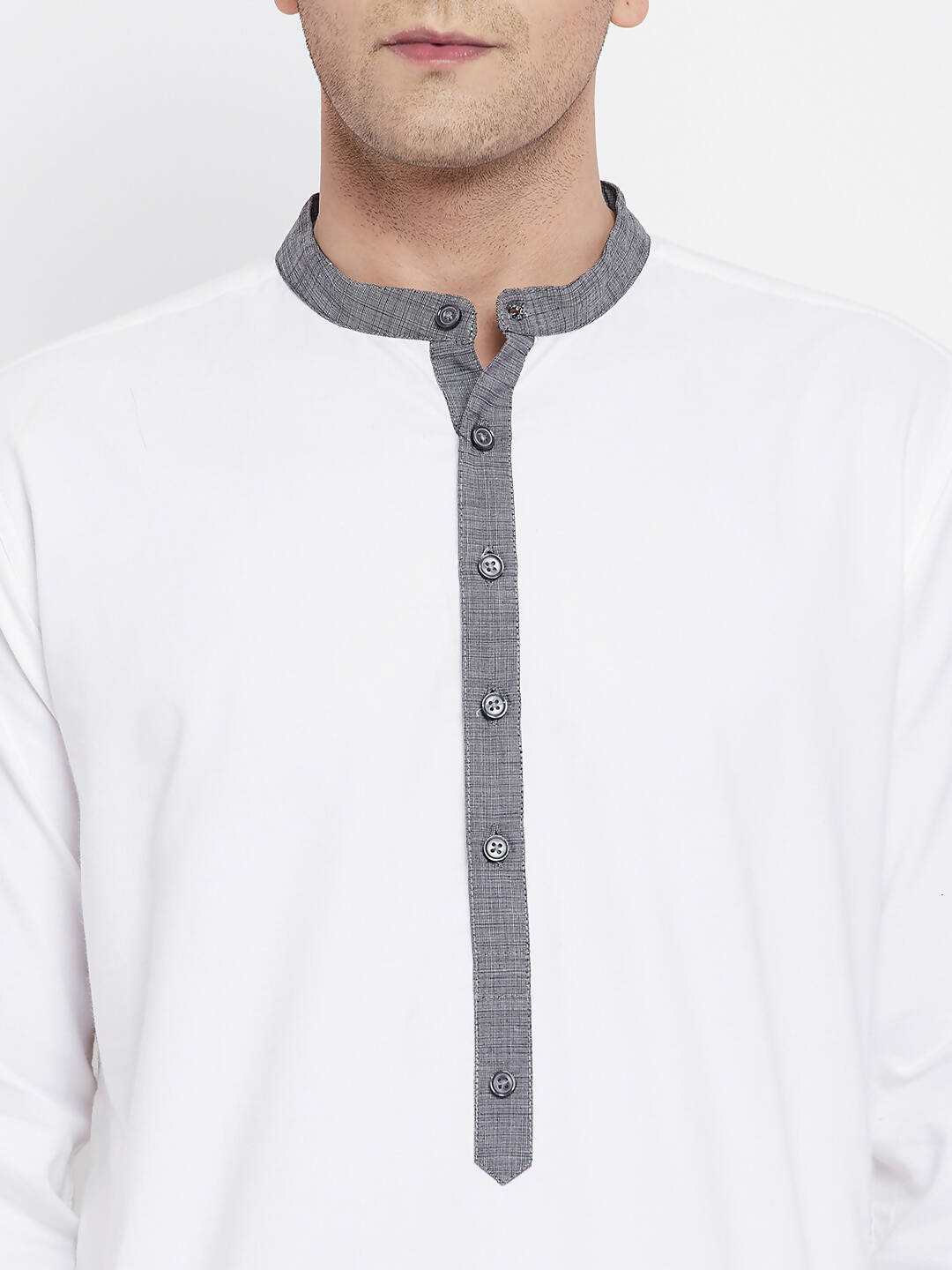 Even Apparels White Pure Cotton Men's Kurta With Contrast Collar And Placket | Swadesiicart