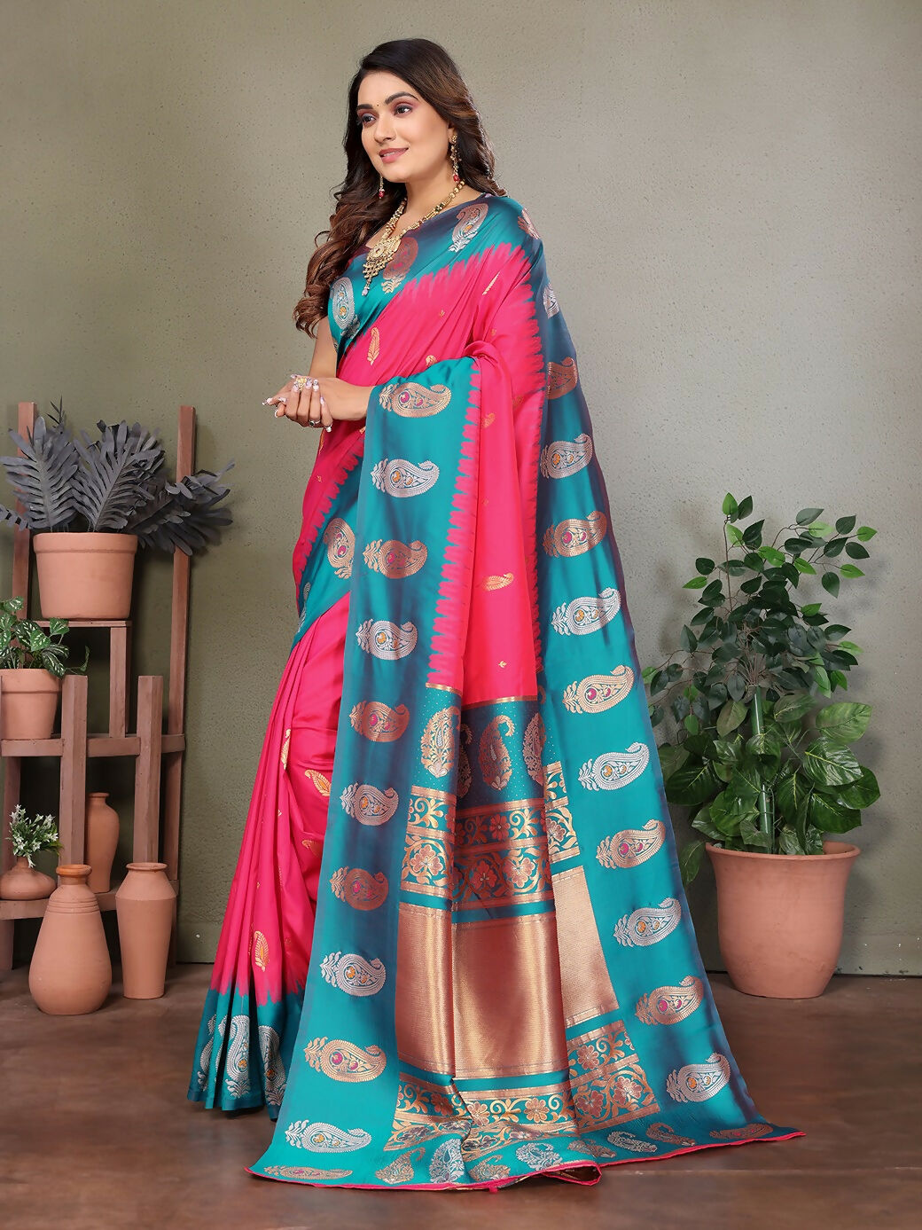 Joban Fashion Banarasi Pink ButtiSoft Silk Saree | Swadesiicart