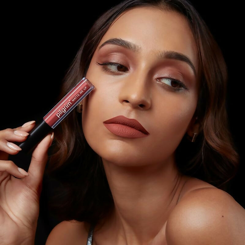 Pilgrim Liquid Matte Lipstick with Hyaluronic Acid - Saucy Coral - Swadesiicart