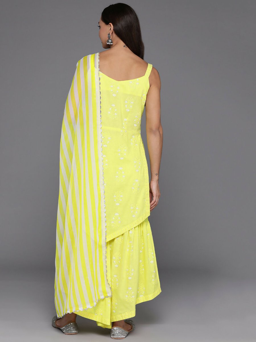 Ahalyaa Women's Traditional wear Kurta Set - Yellow | Swadesiicart