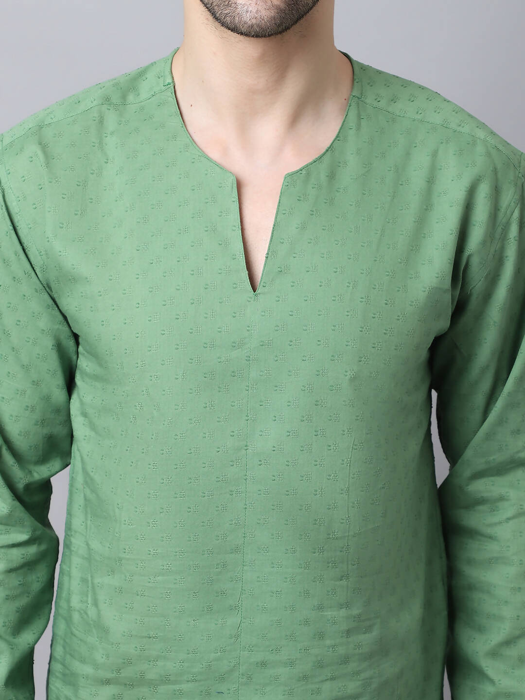 Even Apparels Green Pure Cotton Round Neck Slit Men's Kurta | Swadesiicart
